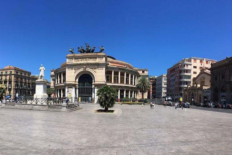 Piazza Politeama Palermo
